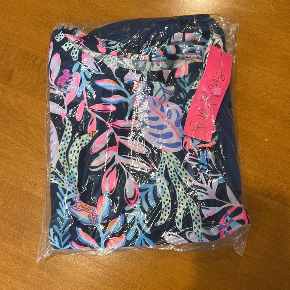 NWT Finn Top